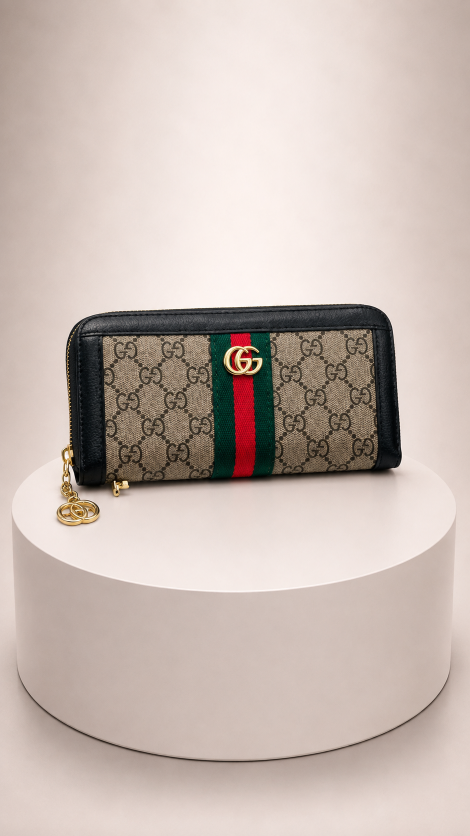 Wristlet